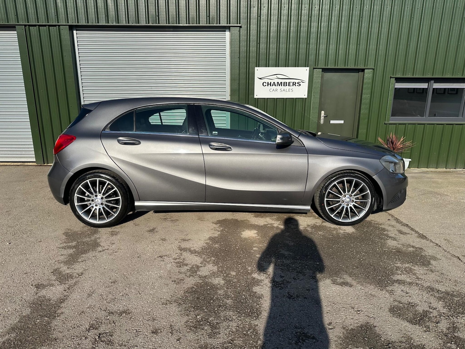 Used Mercedes-Benz A-Class 2015 for sale - 77926162: Photo 2