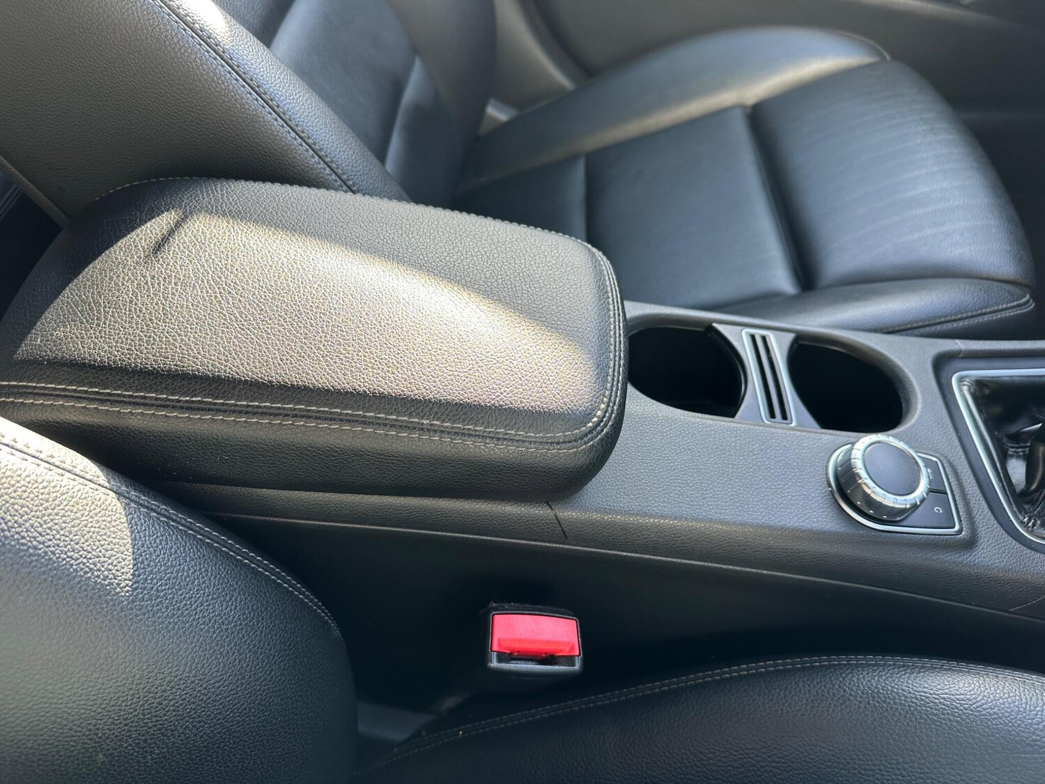 Used Mercedes-Benz A-Class 2015 for sale - 77926162: Photo 27