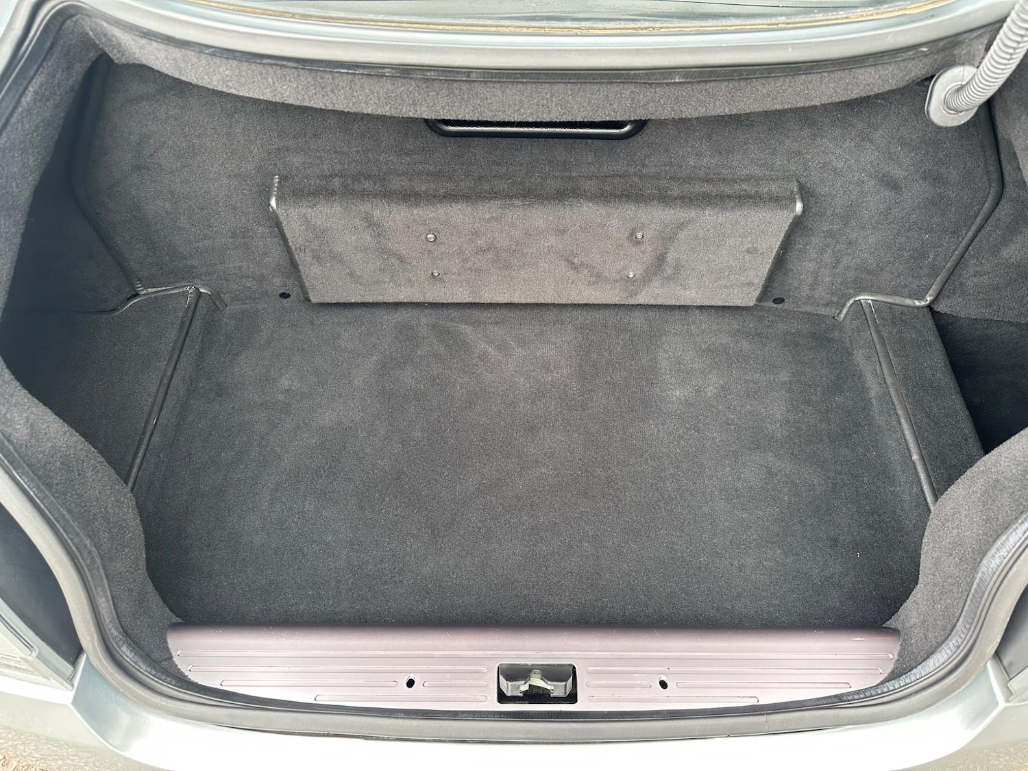 Used Aston Martin DB9 2005 for sale - 76988743: Photo 13