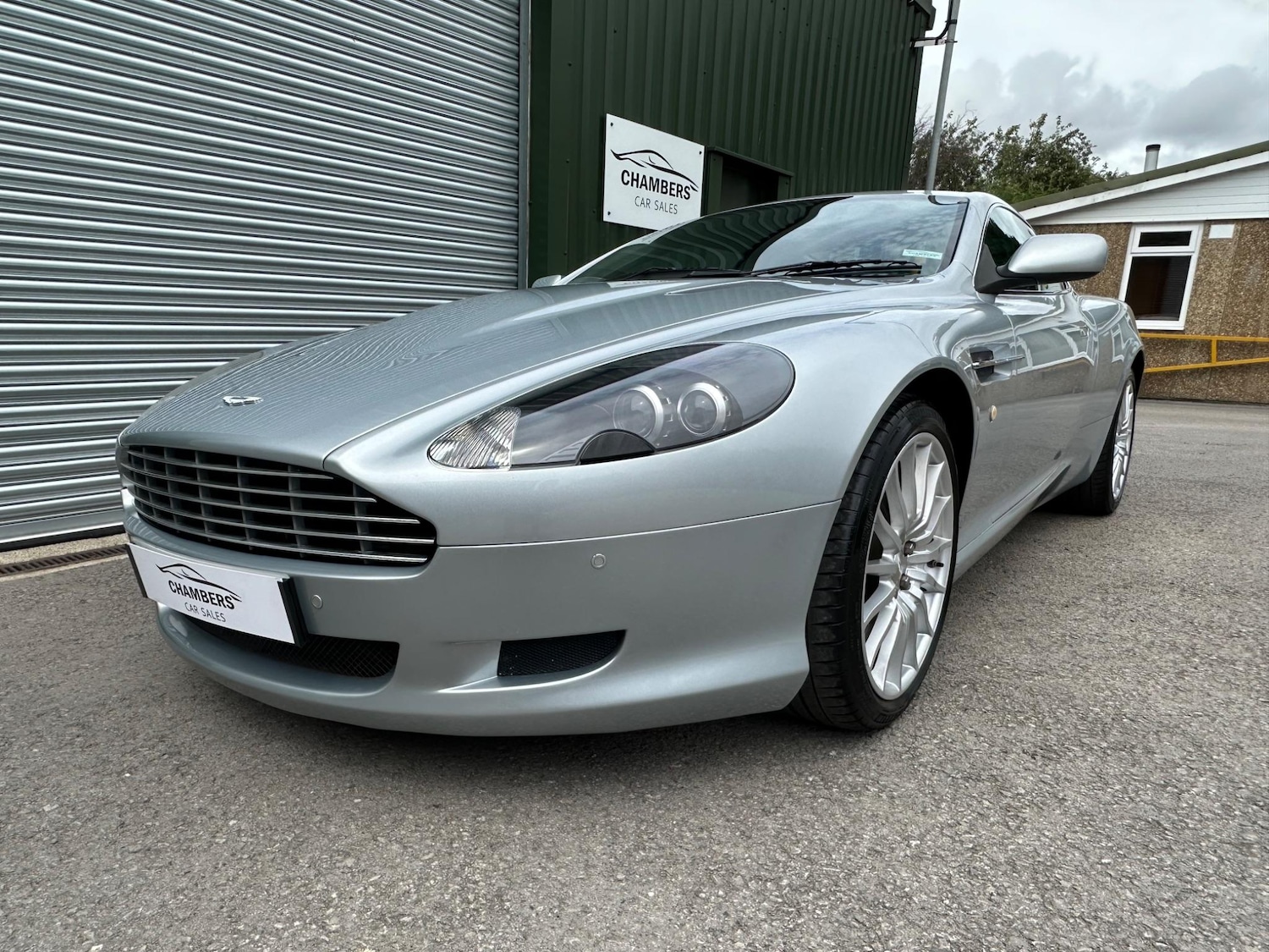 Used Aston Martin DB9 2005 for sale - 76988743: Photo 42