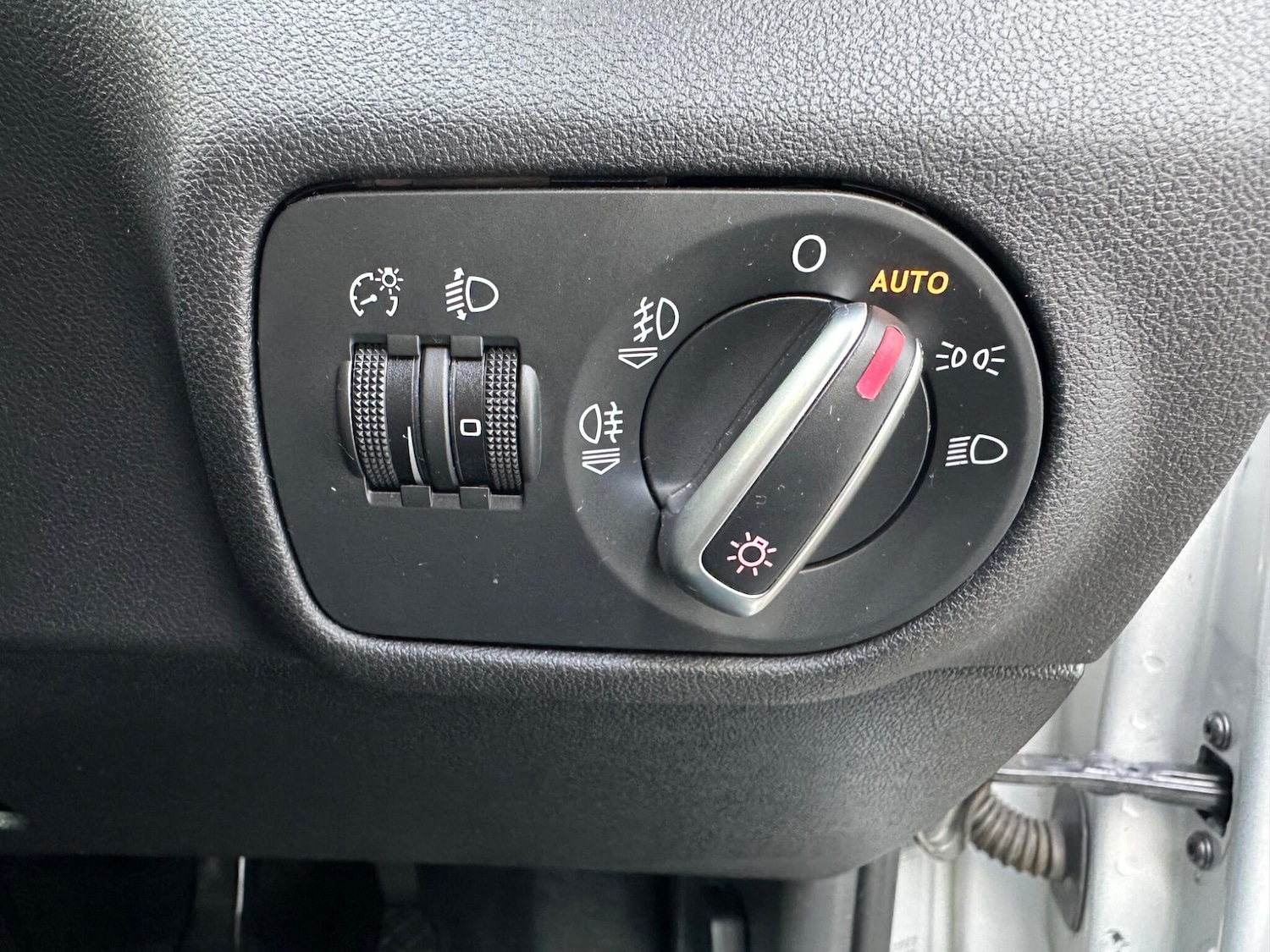 Used Audi A1 2013 for sale - 76360336: Photo 32