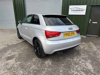 Used Audi A1 2013 for sale - 76360336: Photo