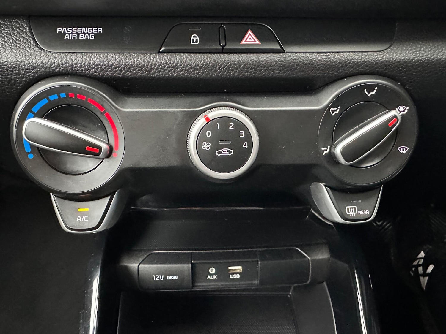 Used Kia Rio 2018 for sale - 76513151: Photo 24