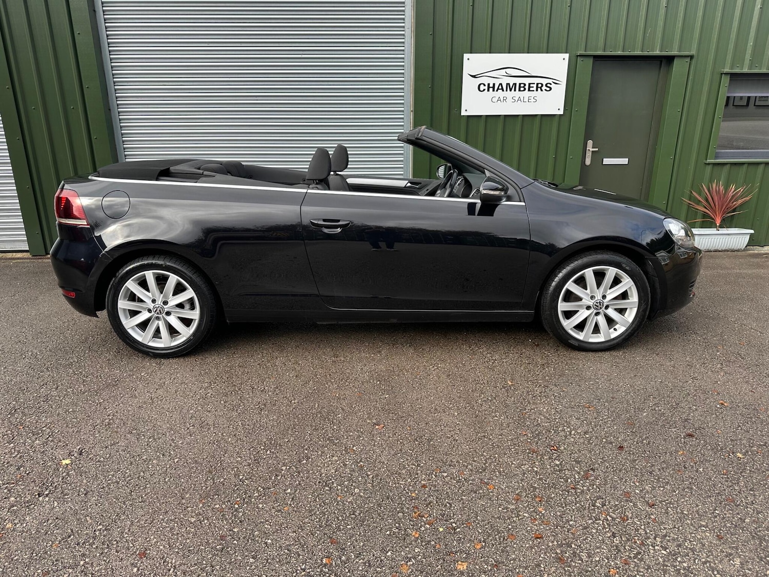 Used Volkswagen Golf 2014 for sale - 76521545: Photo 2