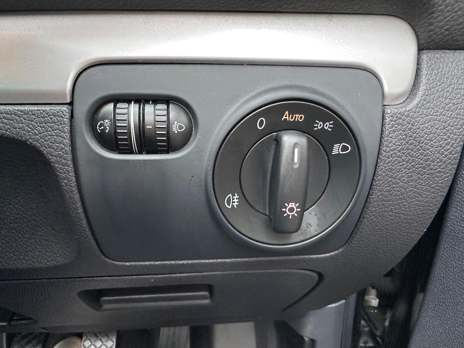 Used Volkswagen Golf 2014 for sale - 76521545: Photo 32