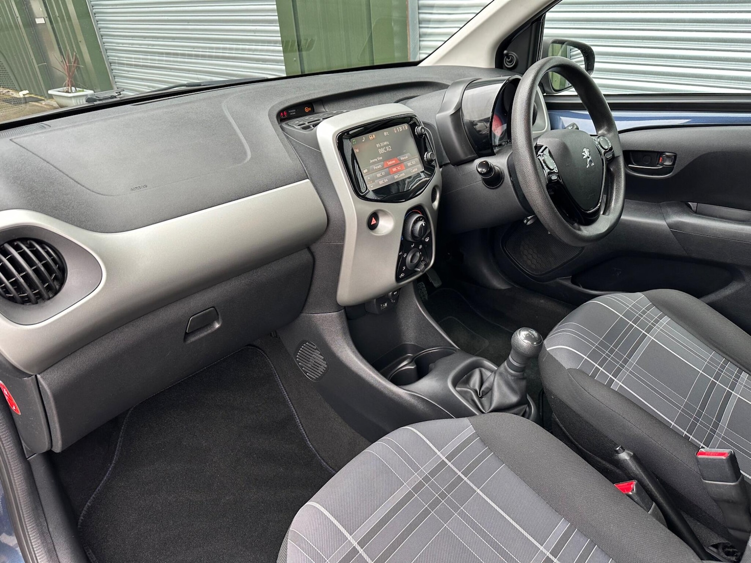 Used Peugeot 108 2016 for sale - 77611955: Photo 17