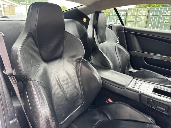 Used Aston Martin DB9 2005 for sale - 75291397: Photo 15