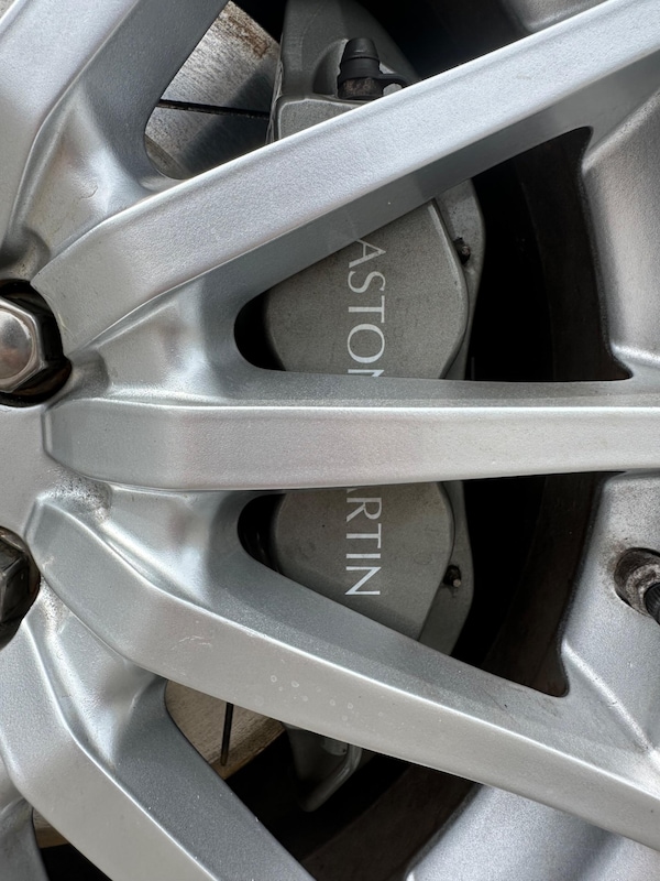 Used Aston Martin DB9 2005 for sale - 75291397: Photo 54