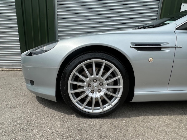 Used Aston Martin DB9 2005 for sale - 75291397: Photo 59