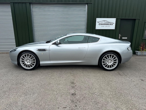 Used Aston Martin DB9 2005 for sale - 75291397: Photo 9