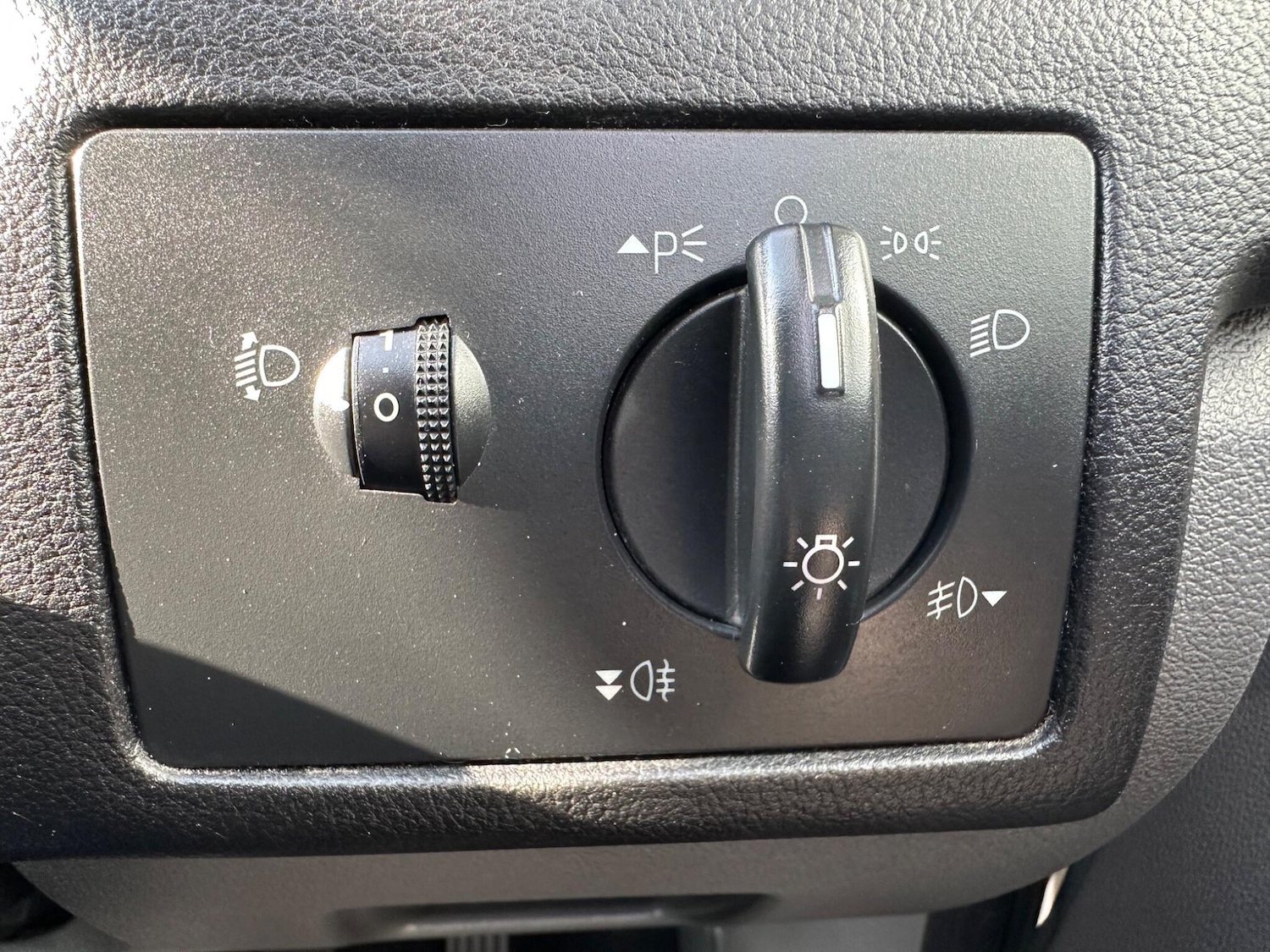 Vehicle 28