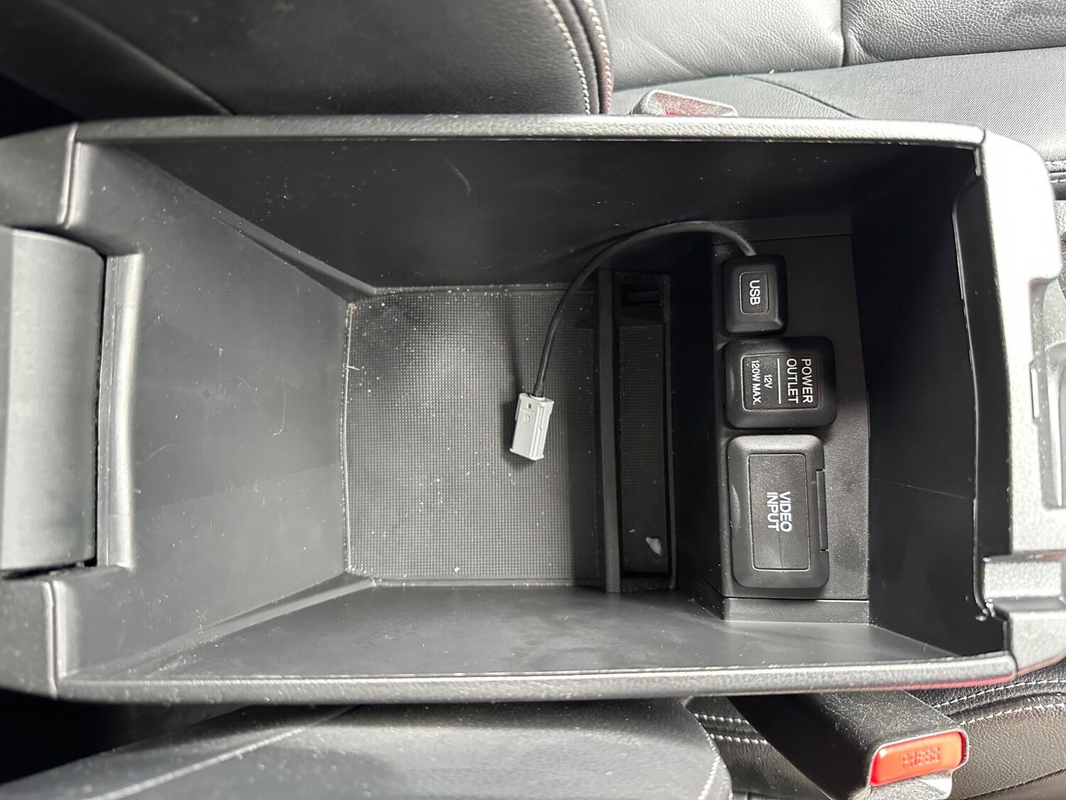Vehicle 33