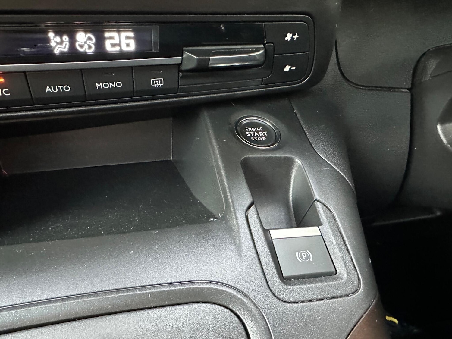 Used Peugeot Rifter 2019 for sale - 76786840: Photo 32