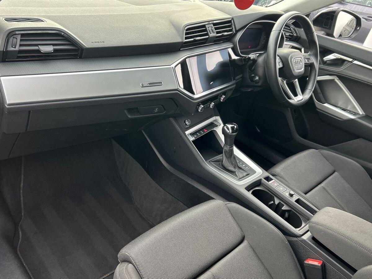 Used Audi Q3 2019 for sale - 76805370: Photo 2