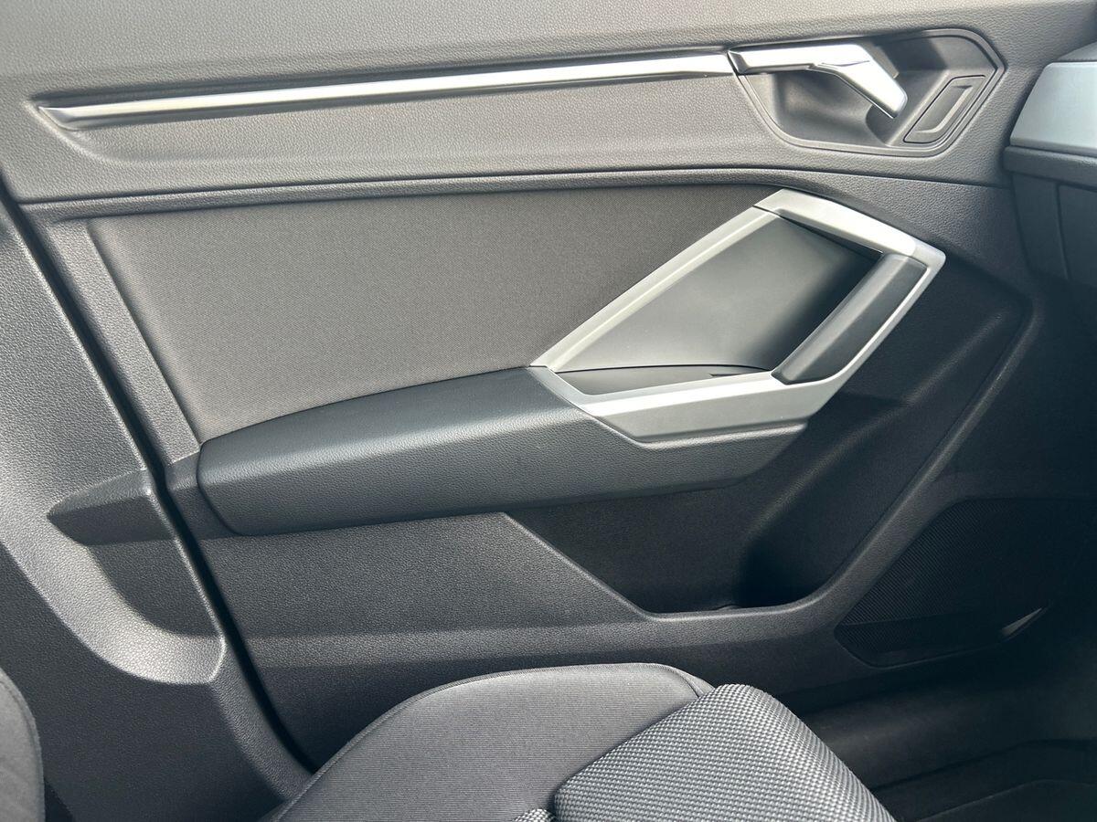 Used Audi Q3 2019 for sale - 76805370: Photo 29