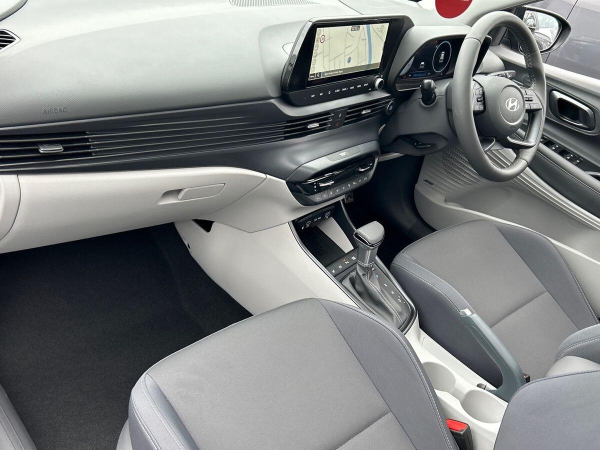 Used Hyundai BAYON 2025 for sale - 76641872: Photo 2