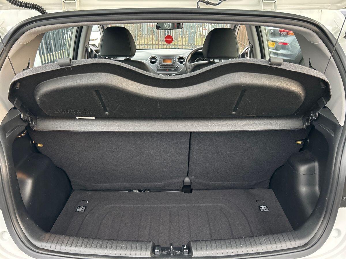 Used Hyundai i10 2019 for sale - 76617151: Photo 19