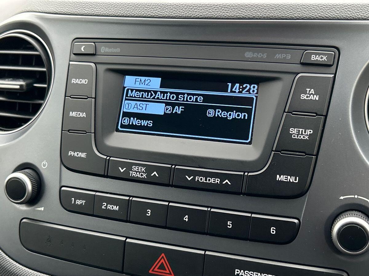 Used Hyundai i10 2019 for sale - 76617151: Photo 27