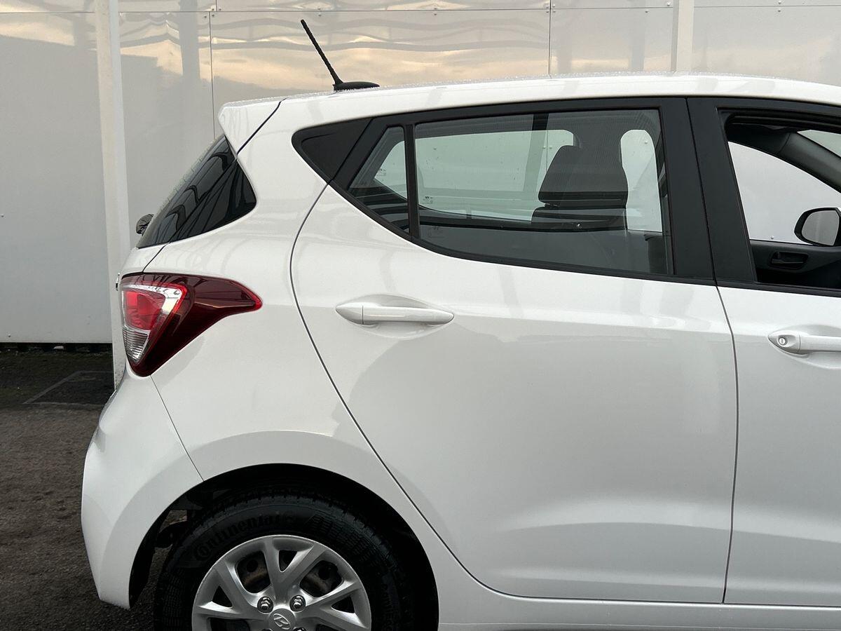 Used Hyundai i10 2019 for sale - 76617151: Photo 33