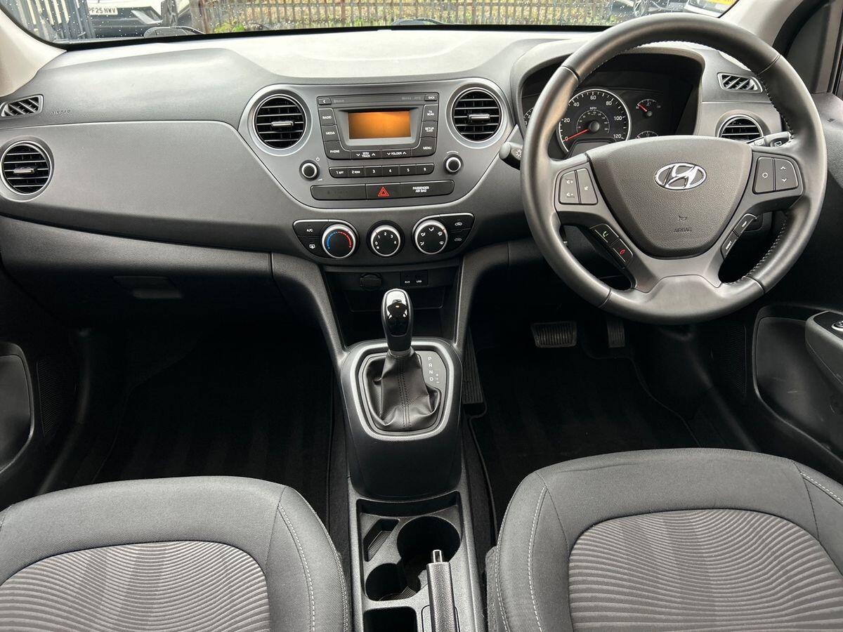 Used Hyundai i10 2019 for sale - 76617151: Photo 7