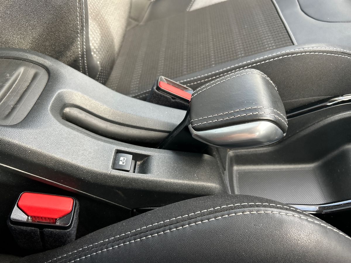 Used Peugeot 2008 2019 for sale - 77813701: Photo 35