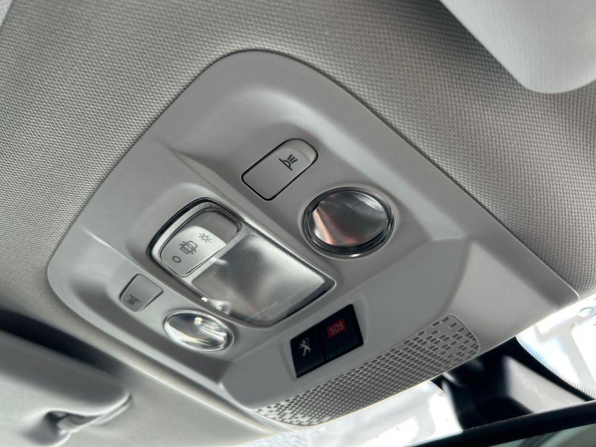 Used Peugeot 2008 2019 for sale - 77813701: Photo 38