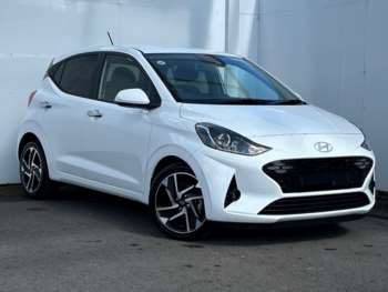 2025 - 1.0 [63] Premium 5dr [Nav]