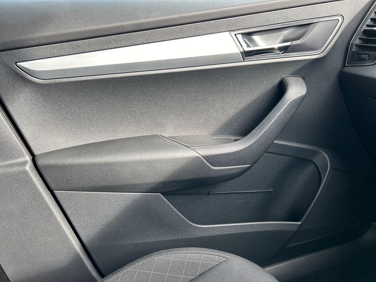 Used Skoda Karoq 2018 for sale - 76374705: Photo 26