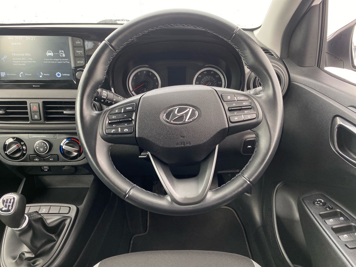 Used Hyundai i10 2022 for sale - 78012018: Photo 18