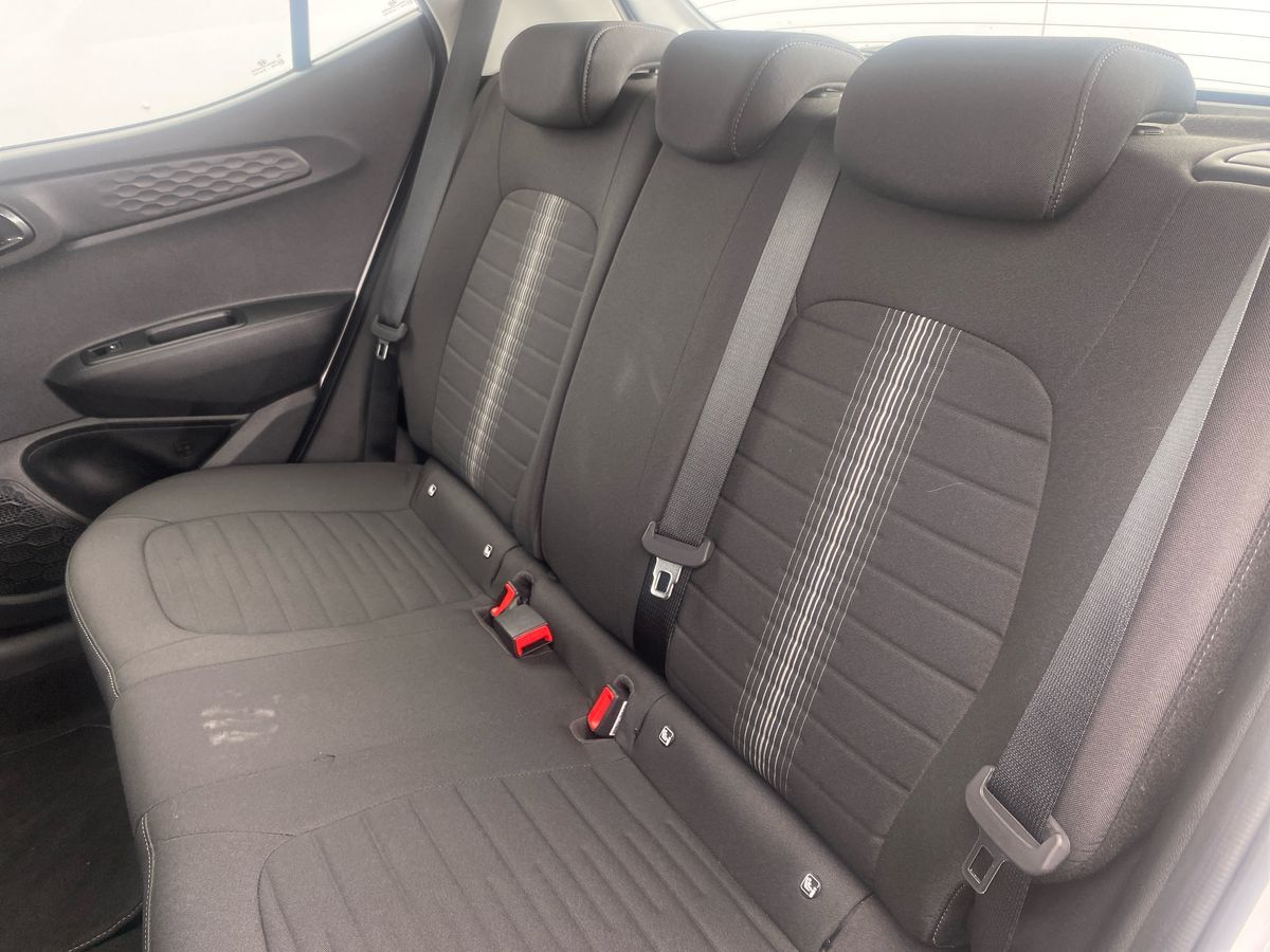 Used Hyundai i10 2022 for sale - 78012018: Photo 19