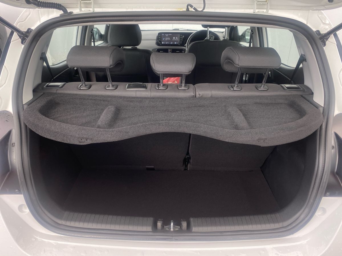 Used Hyundai i10 2022 for sale - 78012018: Photo 20