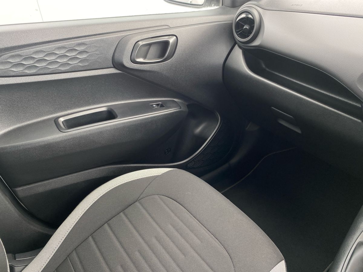 Used Hyundai i10 2022 for sale - 78012018: Photo 37