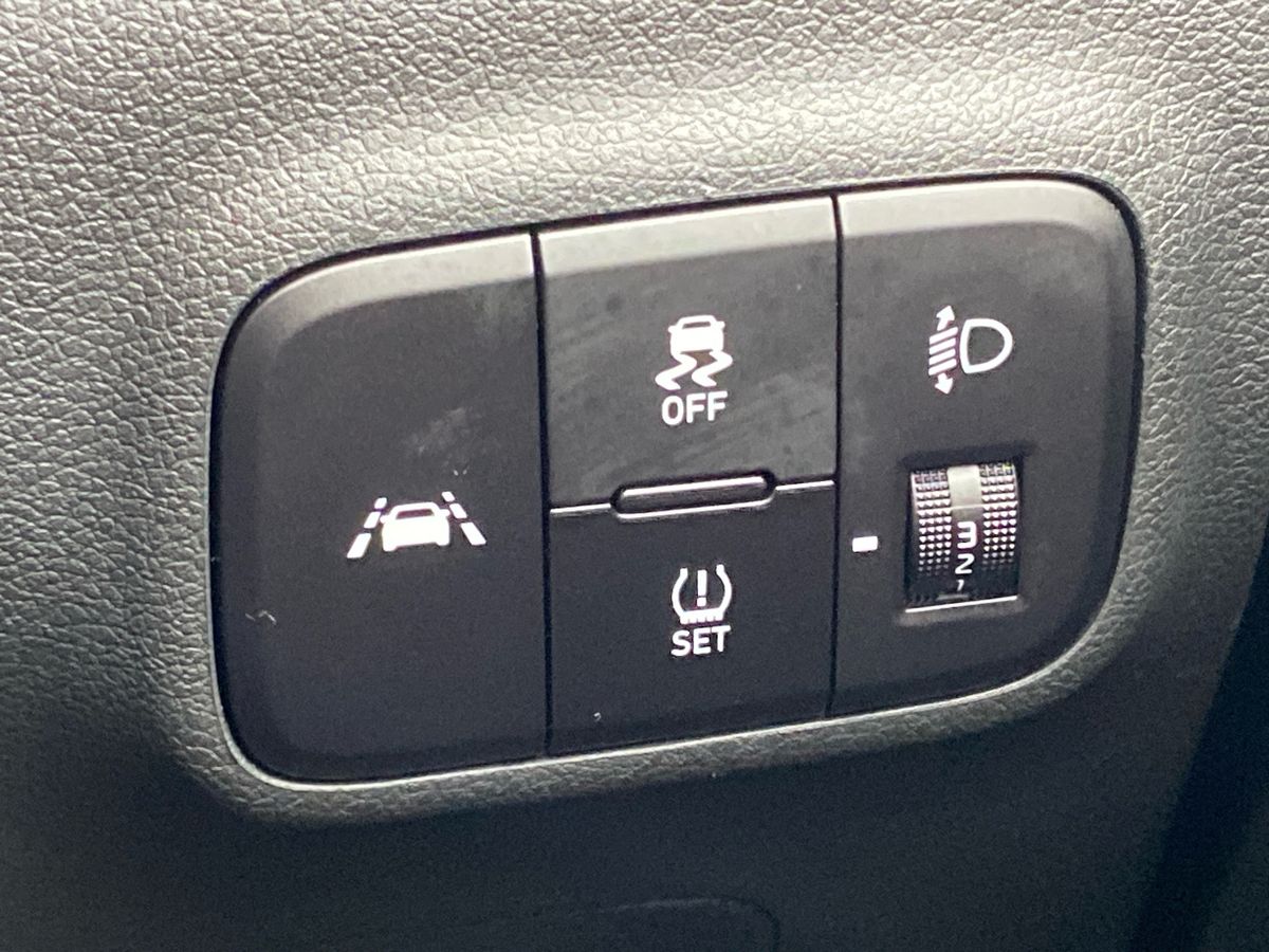 Used Hyundai i10 2022 for sale - 78012018: Photo 39