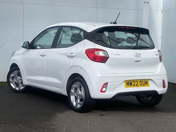 Used Hyundai i10 2022 for sale - 78012018: Photo