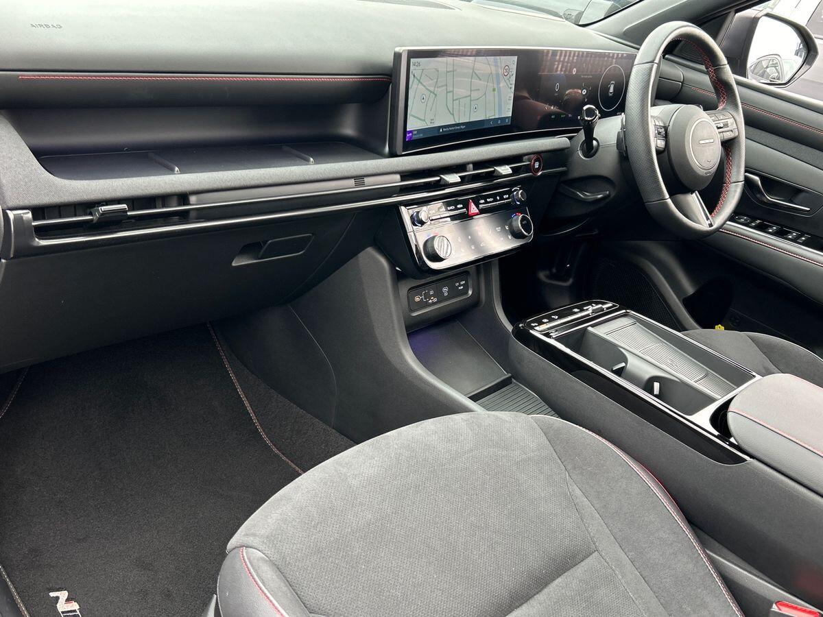 Used Hyundai TUCSON 2025 for sale - 76300319: Photo 2