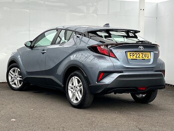 Used Toyota C-HR 2022 for sale - 75112860: Photo