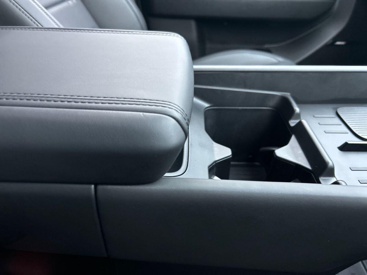 Used Hyundai Santa Fe 2025 for sale - 77077545: Photo 41