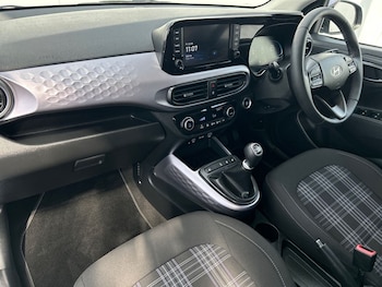 Used Hyundai i10 2025 for sale - 78673534: Photo
