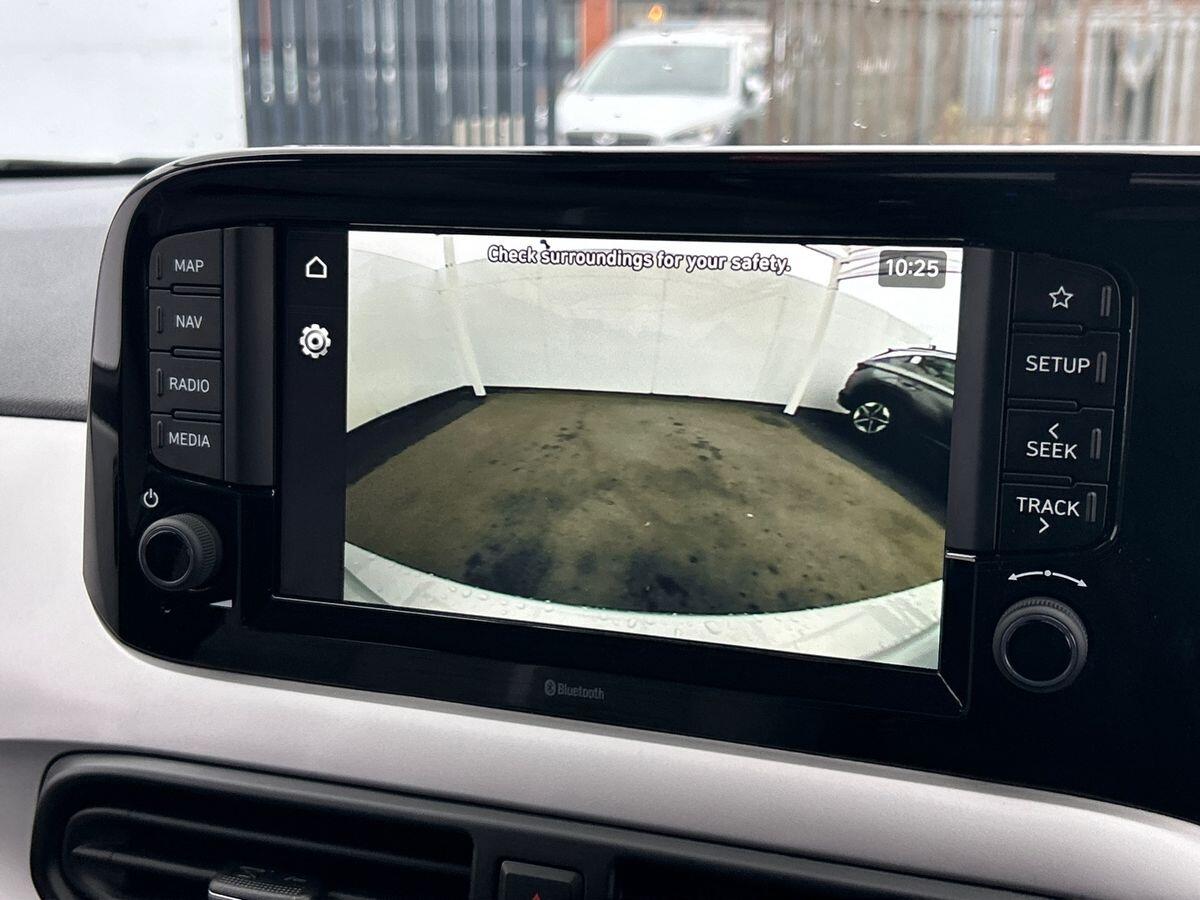 Used Hyundai i10 2024 for sale - 76617140: Photo 24