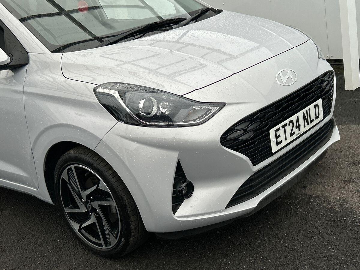 Used Hyundai i10 2024 for sale - 76617140: Photo 32