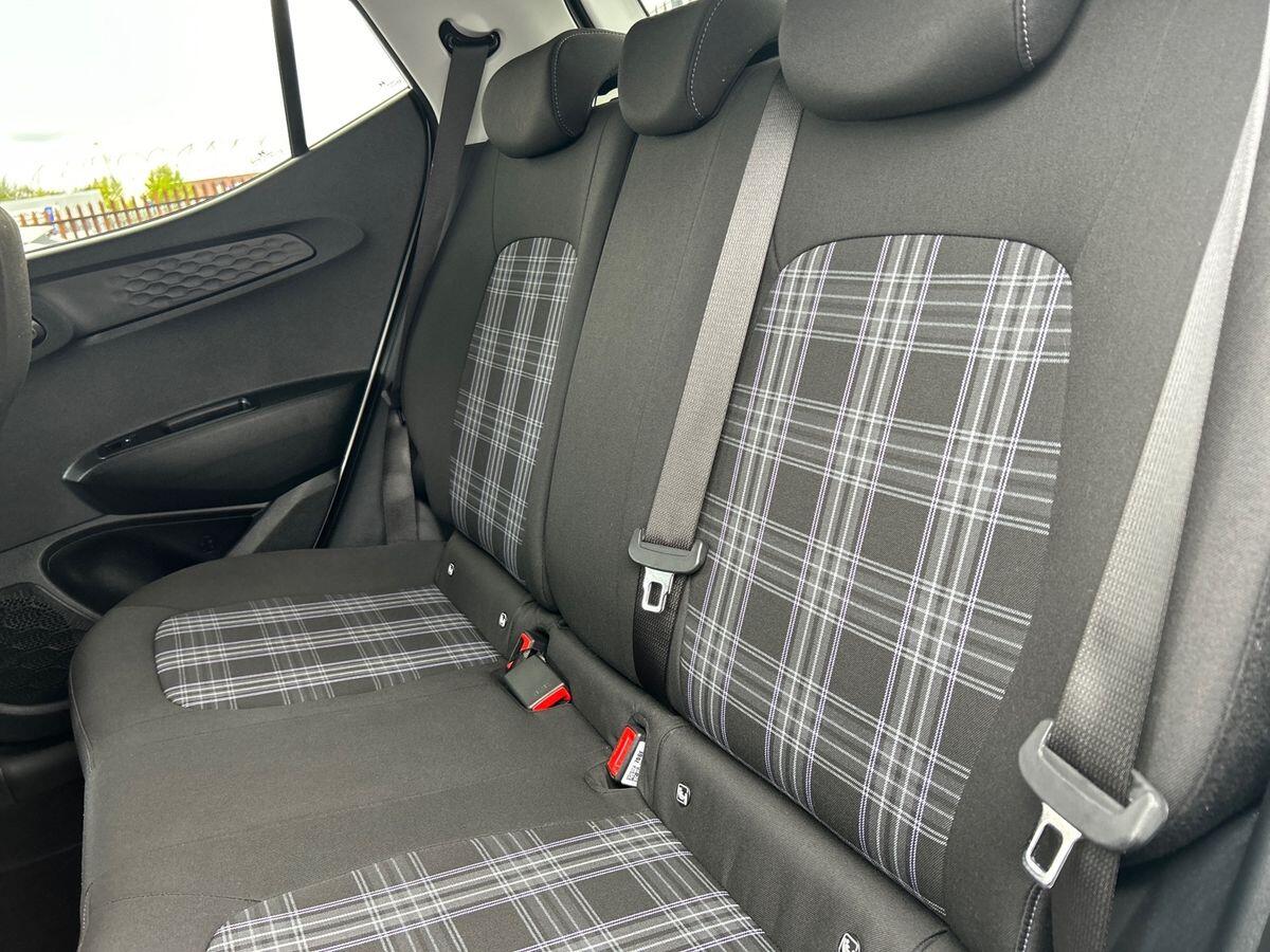 Used Hyundai i10 2024 for sale - 76090180: Photo 17