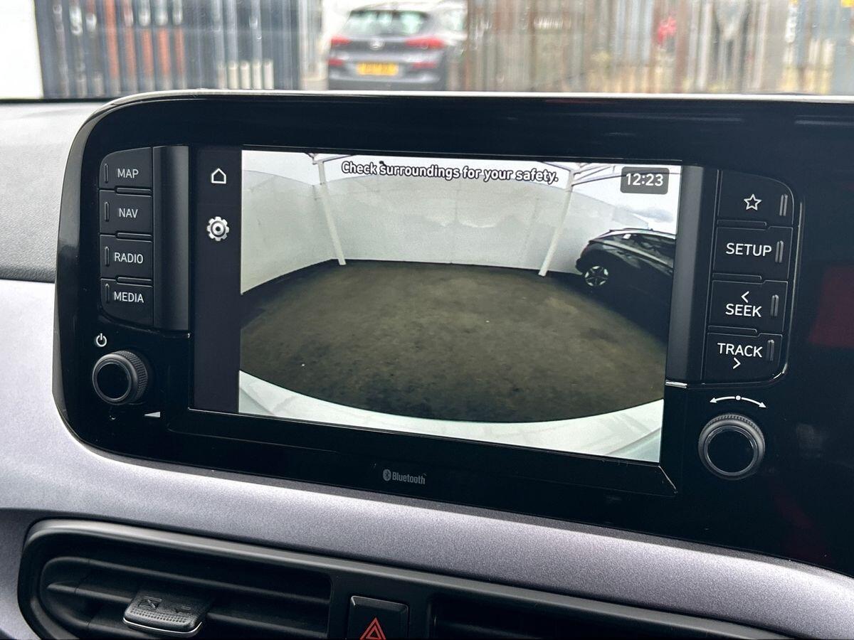 Used Hyundai i10 2024 for sale - 76090180: Photo 24