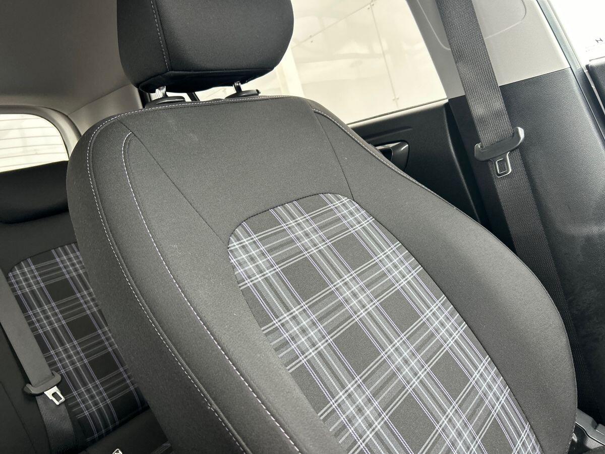 Used Hyundai i10 2024 for sale - 76090180: Photo 29