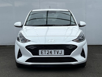 Used Hyundai i10 2024 for sale - 76090180: Photo