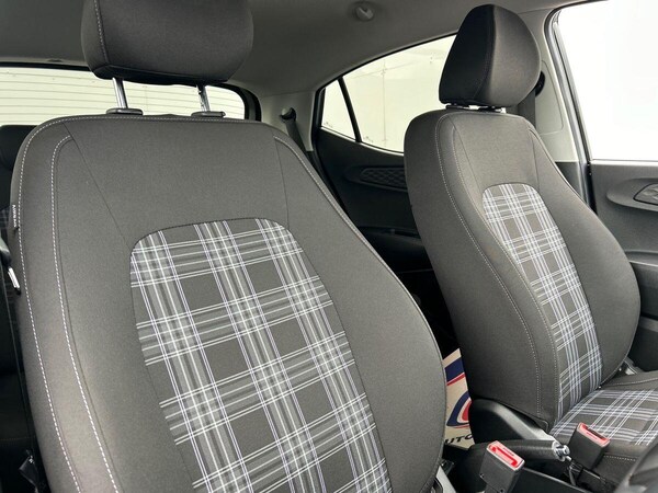 Used Hyundai i10 2024 for sale - 76090174: Photo 15
