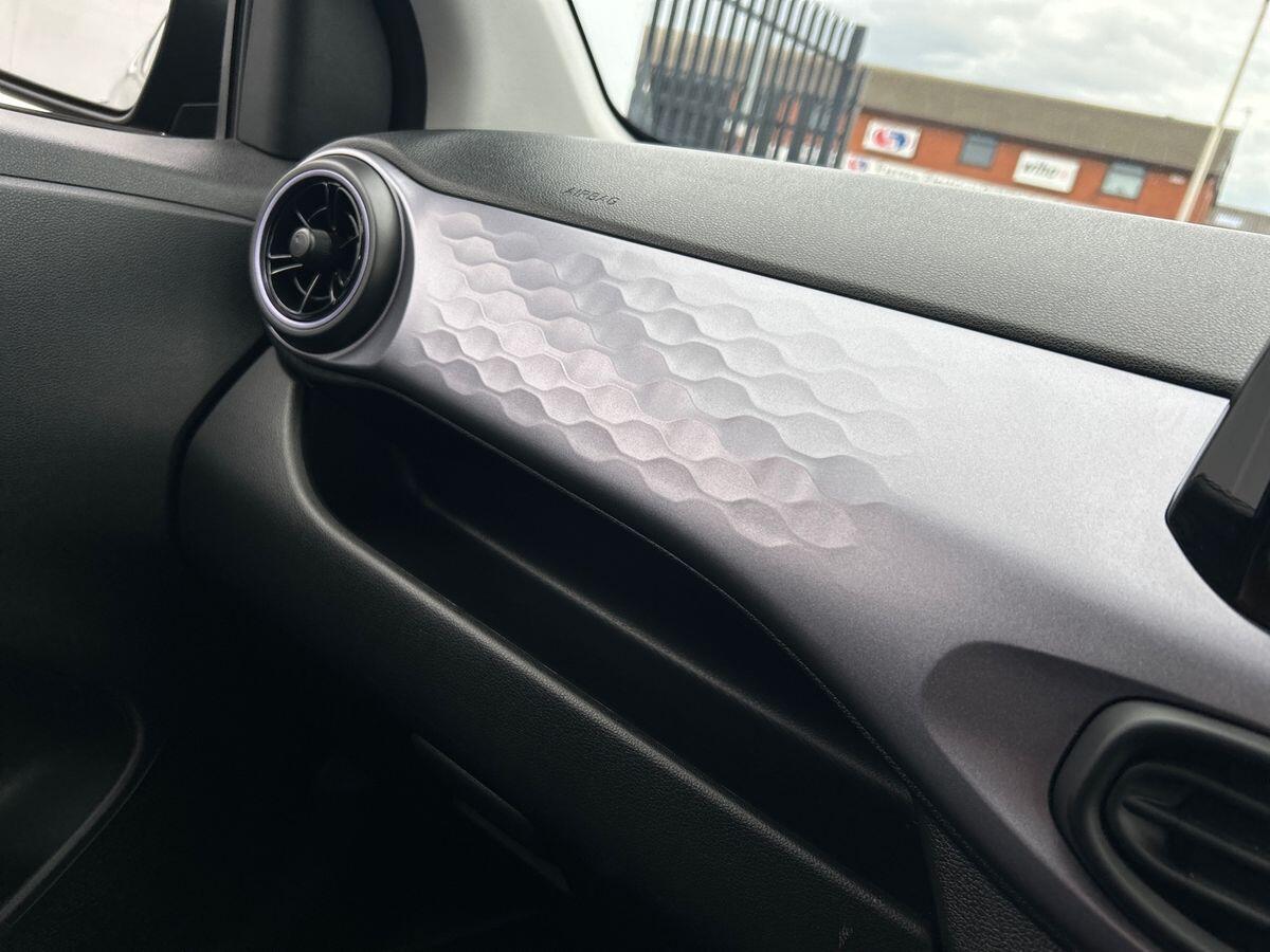 Used Hyundai i10 2024 for sale - 76090174: Photo 30