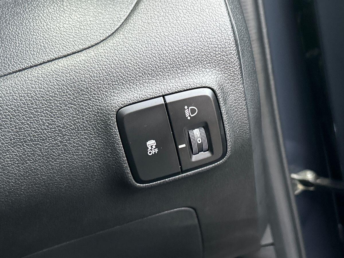 Used Hyundai i10 2024 for sale - 76374727: Photo 19