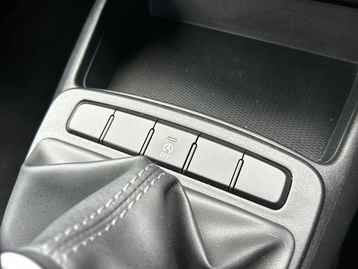 Used Hyundai i10 2024 for sale - 76374727: Photo 22