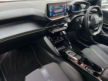 Used Peugeot 2008 2023 for sale - 77715780: Photo