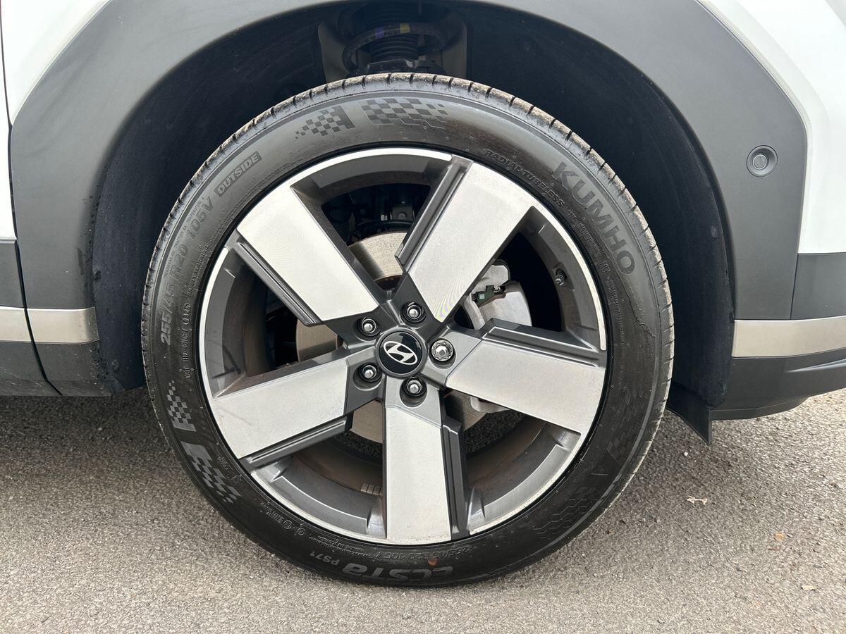 Used Hyundai Santa Fe 2025 for sale - 76300000: Photo 11